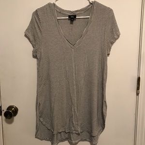 Black and white striped t-shirt